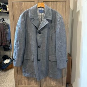Pendleton Men’s 42 (XL) Gray Wool Pea Coat
